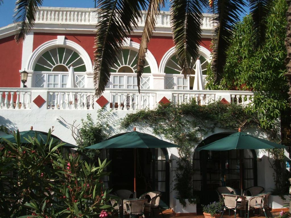 Hotel Del Almirante Es Castell  Exterior foto